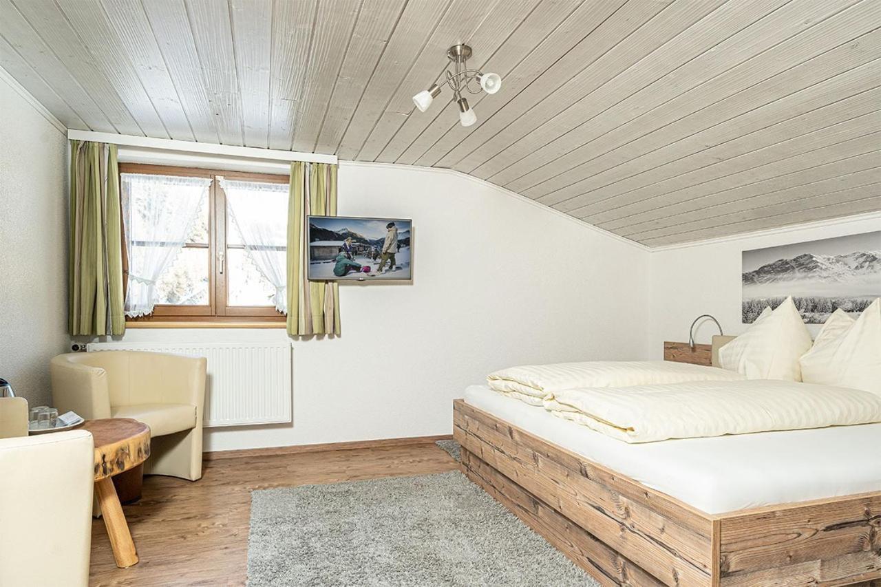 Pension Berggeist Sölden Exteriör bild