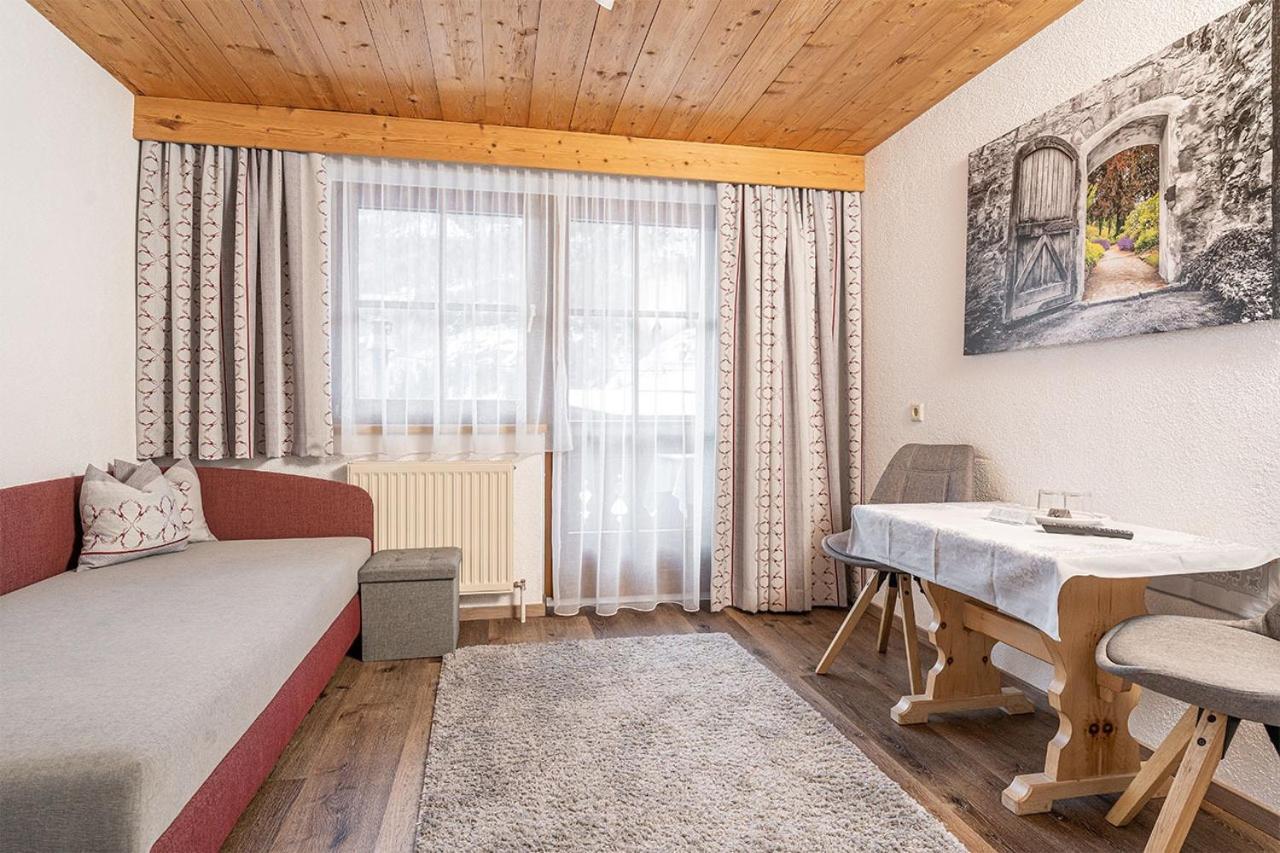 Pension Berggeist Sölden Exteriör bild