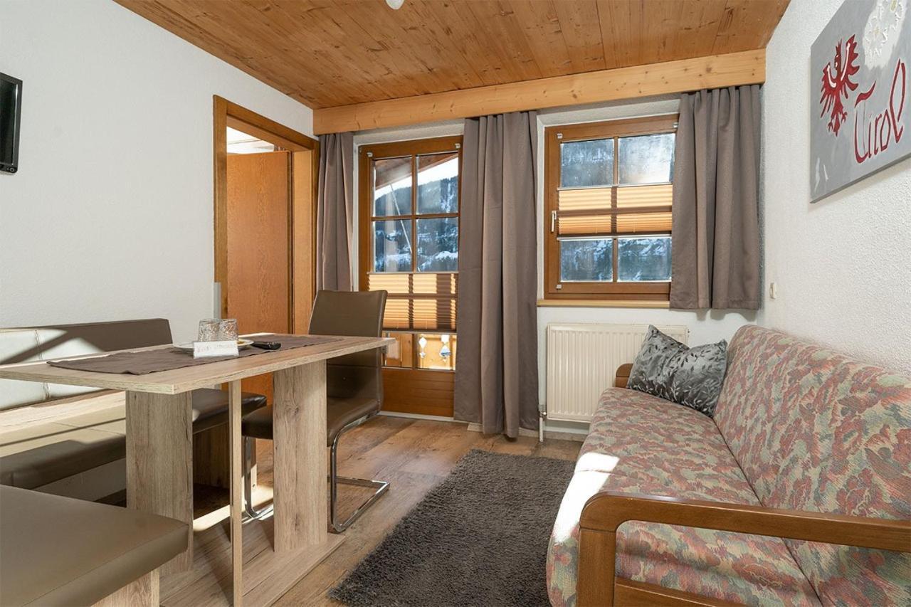 Pension Berggeist Sölden Exteriör bild