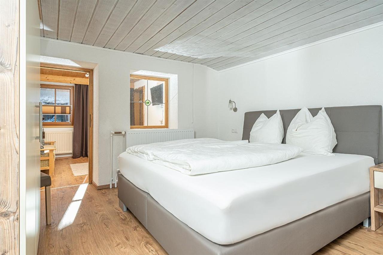 Pension Berggeist Sölden Exteriör bild